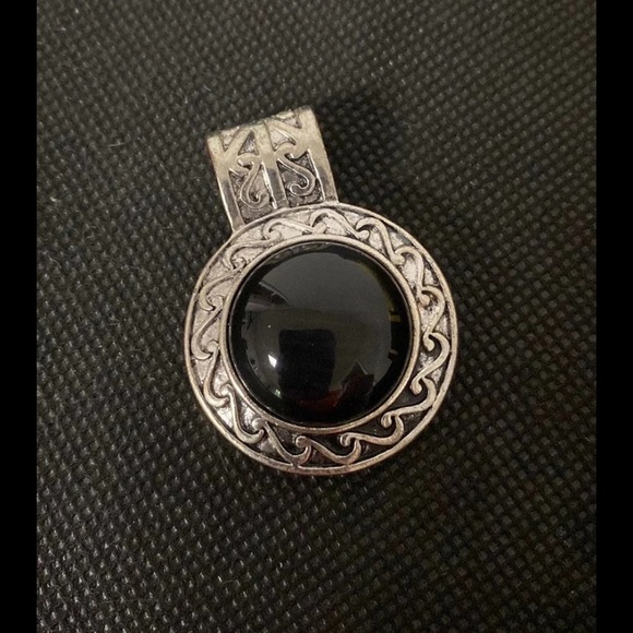 Vintage Black onyx in silver metal design frame pierced earrings with necklace - Picture 11 of 13